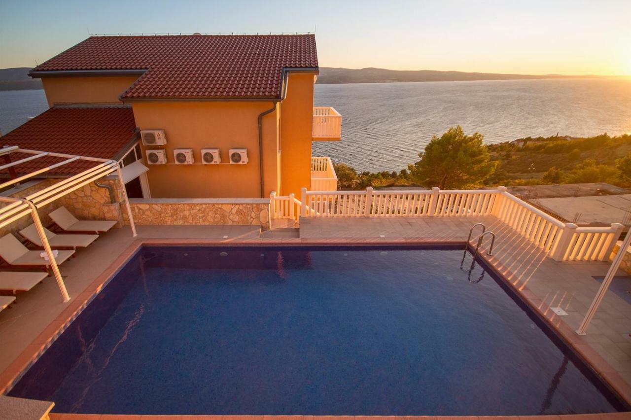 Villa Ana With Private 50M2 Pool, 7 Bedrooms, 7 Bathrooms, 18 Persons Max Stanici Luaran gambar