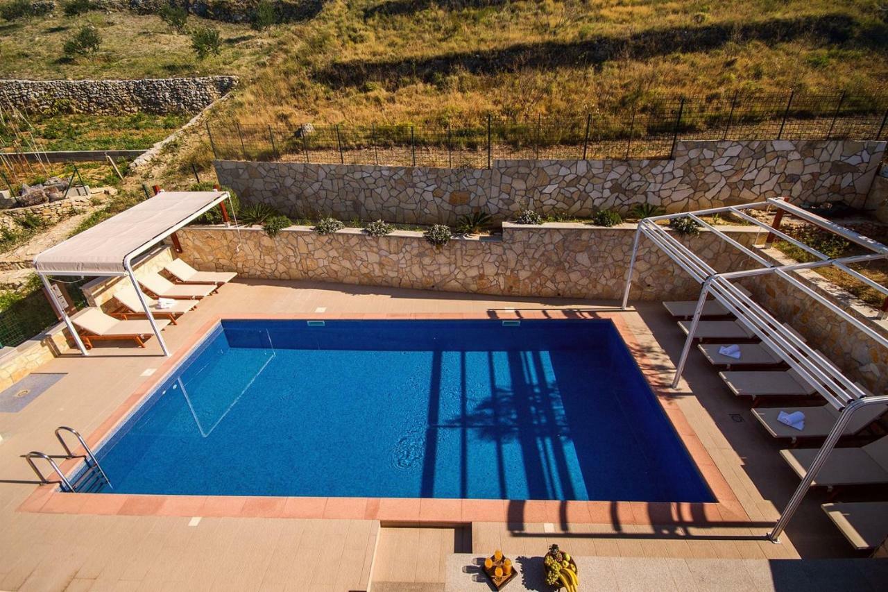 Villa Ana With Private 50M2 Pool, 7 Bedrooms, 7 Bathrooms, 18 Persons Max Stanici Luaran gambar
